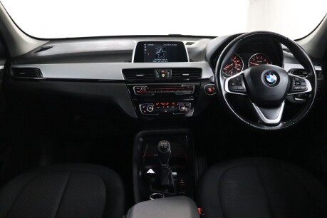 BMW X1 SDRIVE18I SE 40