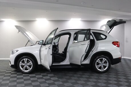BMW X1 SDRIVE18I SE 4