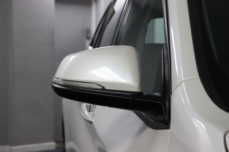 BMW X1 SDRIVE18I SE 33