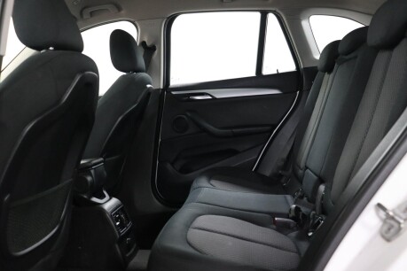 BMW X1 SDRIVE18I SE 41