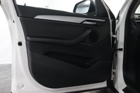 BMW X1 SDRIVE18I SE 43