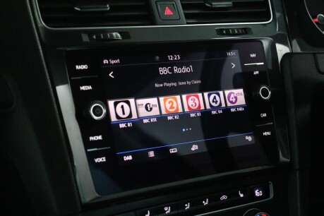 Volkswagen Golf MATCH EDITION TDI 40