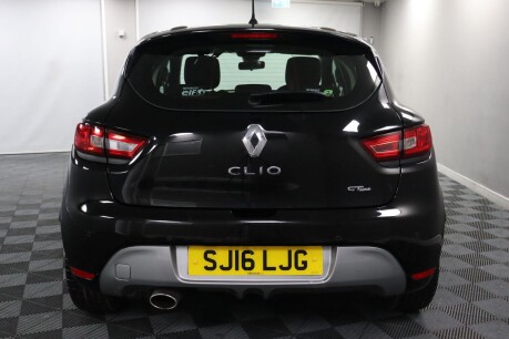 Renault Clio DYNAMIQUE S NAV TCE 8