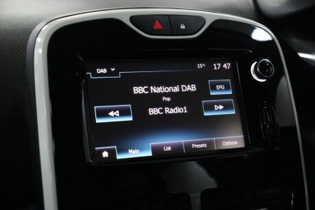 Renault Clio DYNAMIQUE S NAV TCE 39