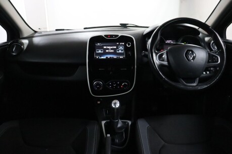Renault Clio DYNAMIQUE S NAV TCE 40