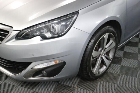Peugeot 308 PURETECH S/S ALLURE 31