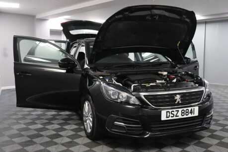 Peugeot 308 PURETECH S/S SW ACTIVE 19