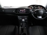 Peugeot 308 PURETECH S/S SW ACTIVE 21
