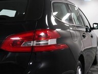 Peugeot 308 PURETECH S/S SW ACTIVE 29