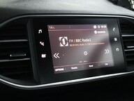 Peugeot 308 PURETECH S/S SW ACTIVE 31