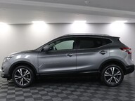 Nissan Qashqai DIG-T N-CONNECTA 18