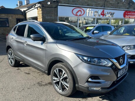 Nissan Qashqai DIG-T N-CONNECTA 6