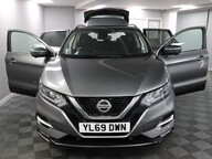 Nissan Qashqai DIG-T N-CONNECTA 7