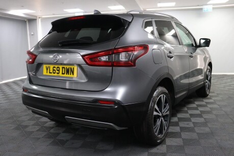 Nissan Qashqai DIG-T N-CONNECTA 11