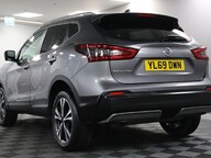 Nissan Qashqai DIG-T N-CONNECTA 22