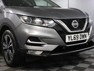 Nissan Qashqai DIG-T N-CONNECTA 24