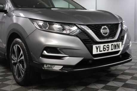 Nissan Qashqai DIG-T N-CONNECTA 24