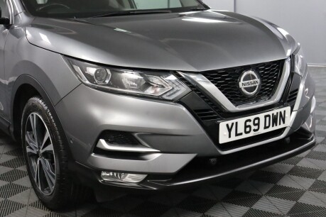 Nissan Qashqai DIG-T N-CONNECTA 26