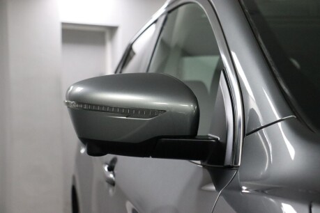 Nissan Qashqai DIG-T N-CONNECTA 33