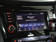 Nissan Qashqai DIG-T N-CONNECTA 38