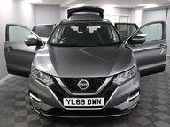 Nissan Qashqai DIG-T N-CONNECTA 8