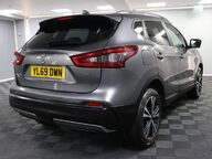 Nissan Qashqai DIG-T N-CONNECTA 12
