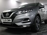 Nissan Qashqai DIG-T N-CONNECTA 29
