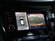 Nissan Qashqai DIG-T N-CONNECTA 38
