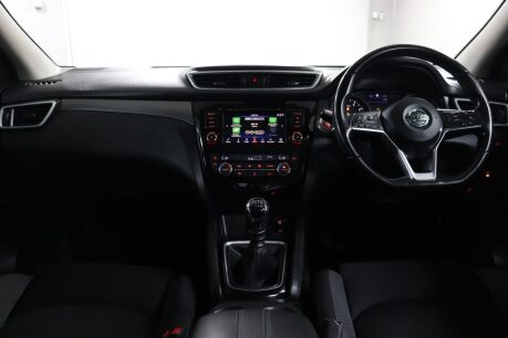 Nissan Qashqai DIG-T N-CONNECTA 42