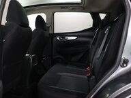 Nissan Qashqai DIG-T N-CONNECTA 43