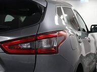 Nissan Qashqai DIG-T N-CONNECTA 42