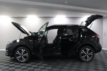 Nissan Qashqai DIG-T N-CONNECTA 4