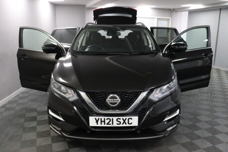 Nissan Qashqai DIG-T N-CONNECTA 7