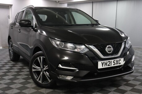 Nissan Qashqai DIG-T N-CONNECTA 19