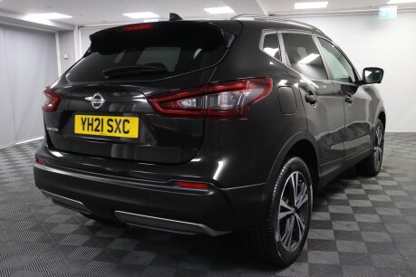 Nissan Qashqai DIG-T N-CONNECTA 11