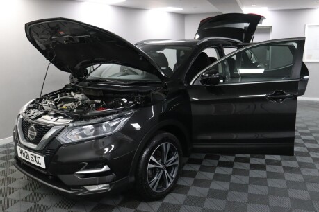 Nissan Qashqai DIG-T N-CONNECTA 16