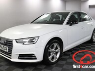 Audi A4 TFSI SPORT 1