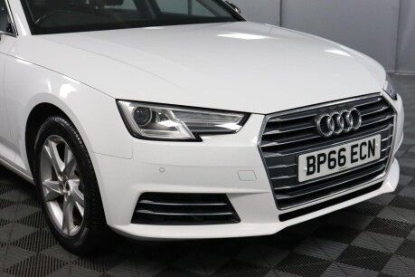 Audi A4 TFSI SPORT 26