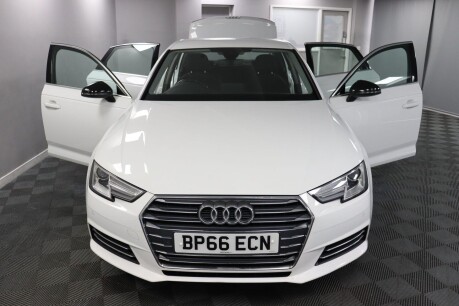 Audi A4 TFSI SPORT 7
