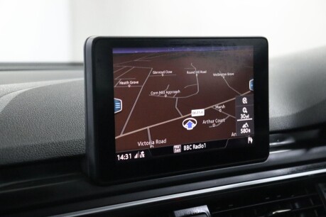 Audi A4 TFSI SPORT 38