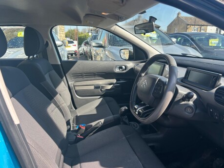 Citroen C4 Cactus PURETECH FEEL 8