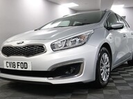 Kia Ceed CRDI 1 28