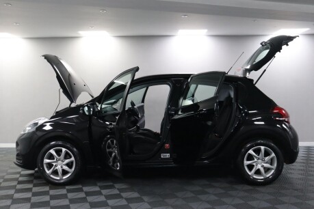 Peugeot 208 BLUE HDI ACTIVE 4