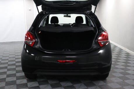 Peugeot 208 BLUE HDI ACTIVE 14