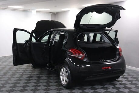 Peugeot 208 BLUE HDI ACTIVE 21
