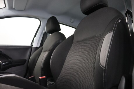 Peugeot 208 BLUE HDI ACTIVE 35