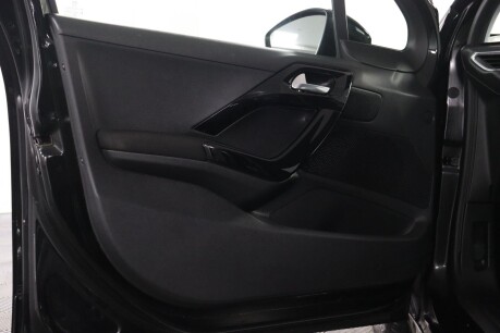 Peugeot 208 BLUE HDI ACTIVE 42