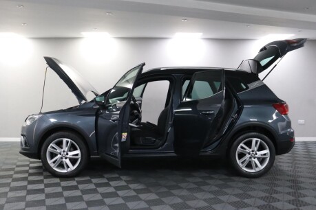 SEAT Arona TSI FR 4