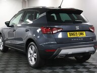 SEAT Arona TSI FR 10