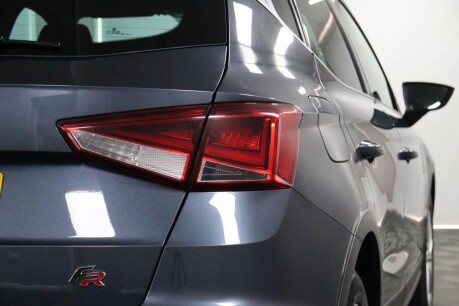 SEAT Arona TSI FR 23